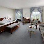 Hotel Stadthaus 4*