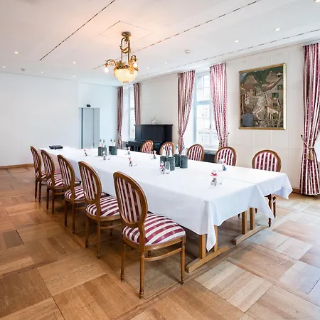 Stadthaus Hotel 4*