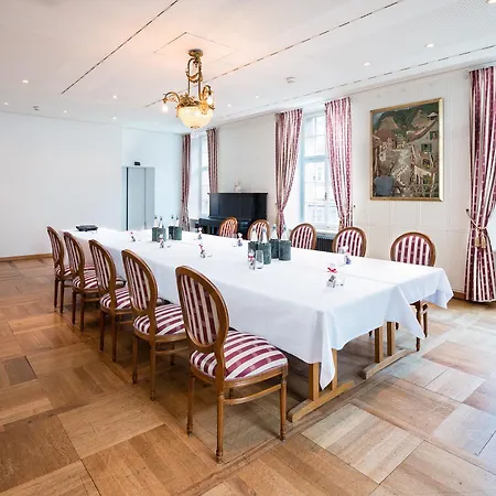 호텔 Stadthaus