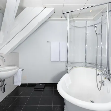 Stadthaus Hotel 4*