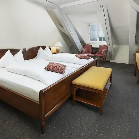Stadthaus 4*